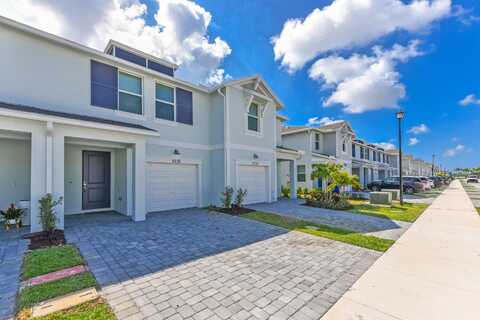 5731 SE Edgewater Circle, Stuart, FL 34997