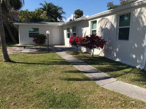 121 S Lake Drive, Lantana, FL 33462