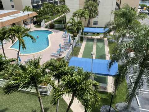 720 E Ocean Avenue, Boynton Beach, FL 33435