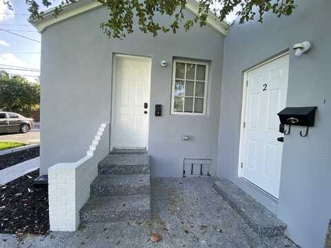 10 N Palmway, Lake Worth, FL 33460