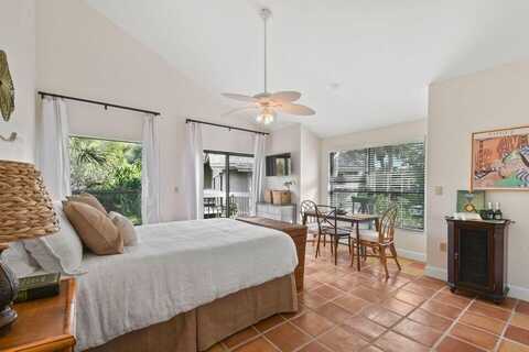 11863 Wimbledon Circle, Wellington, FL 33414