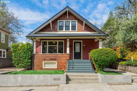 4047 NE 9TH AVE, Portland, OR 97212