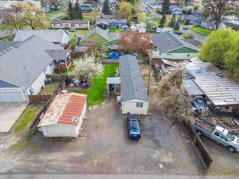 253 E 7TH ST, Lafayette, OR 97127