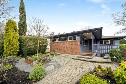 1818 NE 92ND AVE, Portland, OR 97220