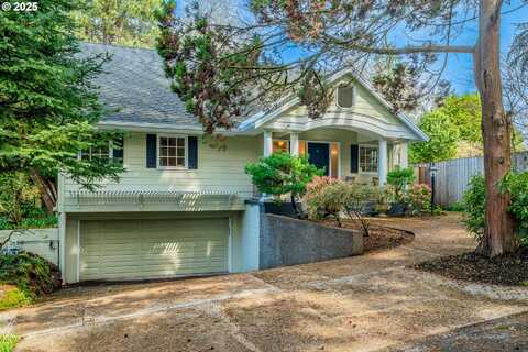 3725 SE MARTINS ST, Portland, OR 97202