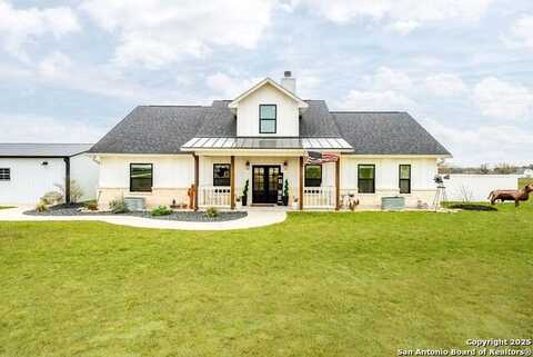 136 Santa Gertrudis Dr, Sutherland Springs, TX 78161