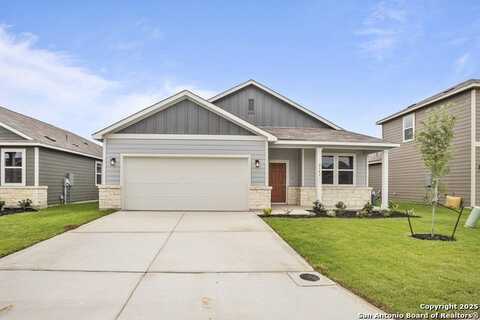 2141 Maestro Drive, Seguin, TX 78155