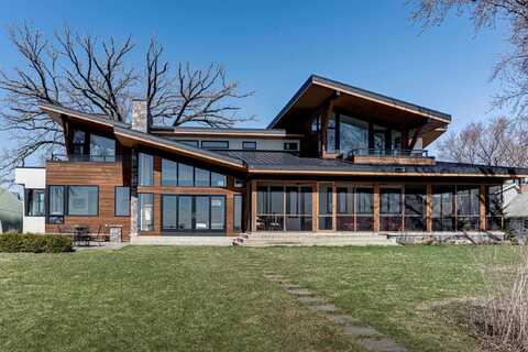 5118 Reynolds Avenue, Waunakee, WI 53597