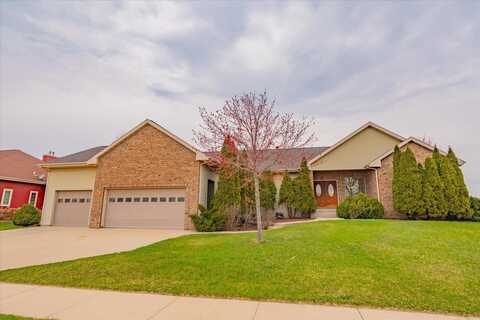 2026 Stonehaven Drive, Sun Prairie, WI 53590