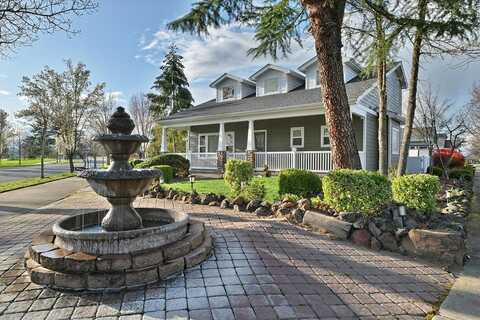 1114 Twin Creeks Crossing, Central Point, OR 97502