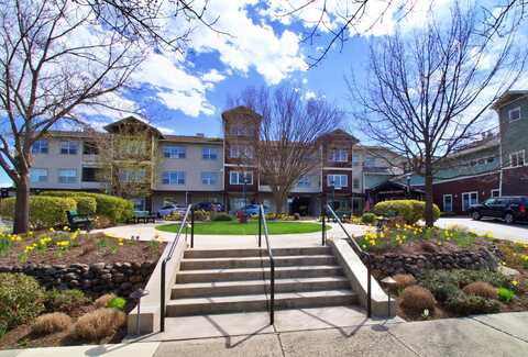 967 Golden Aspen Place, Ashland, OR 97520