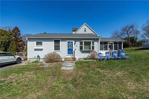 26 Richard Smith Road, Narragansett, RI 02882