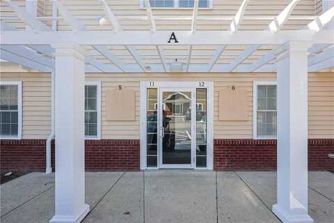 60 Bay Spring Avenue, Barrington, RI 02806