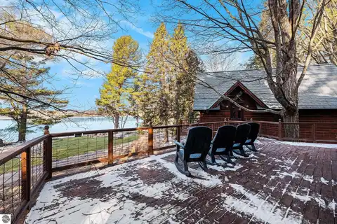 19919 Skunk Hollow Road, Lake Ann, MI 49650