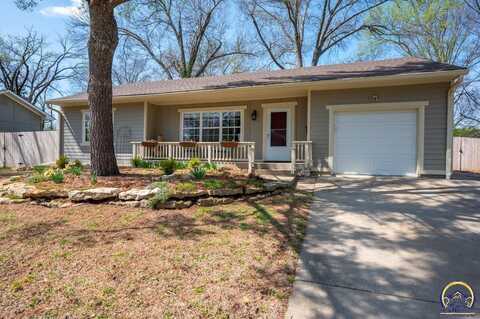 1109 Sunset Dr, Lawrence, KS 66044