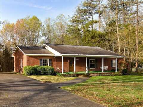 1901 Eller Road, Lexington, NC 27295