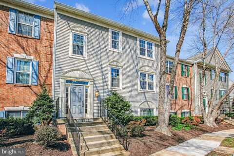 3902 GOLF TEE COURT, FAIRFAX, VA 22033