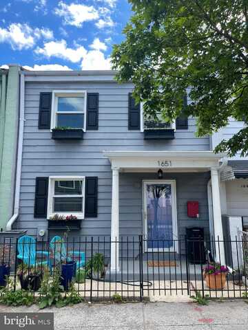 1651 11TH PLACE NE, WASHINGTON, DC 20002
