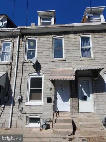 923 CULVERT STREET, READING, PA 19602