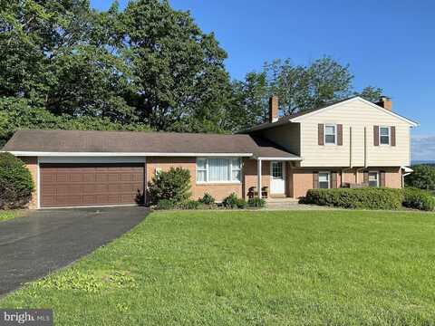 1264 W LEESPORT ROAD, LEESPORT, PA 19533