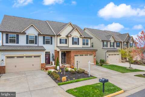 2228 RED PINE LOOP, DUMFRIES, VA 22026