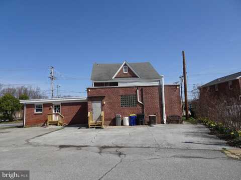 702 DELAWARE STREET, NEW CASTLE, DE 19720