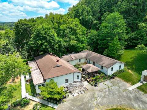 28248 Hillman Highway, Meadowview, VA 24361