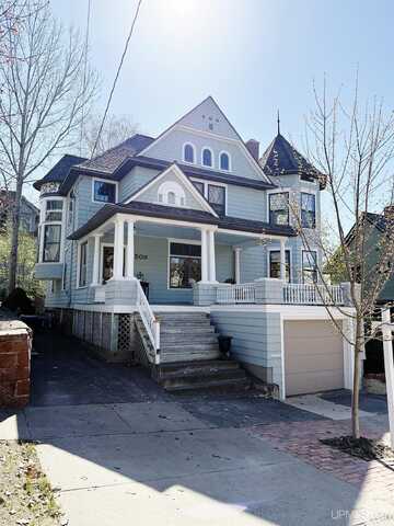 209 Center, Hancock, MI 49930