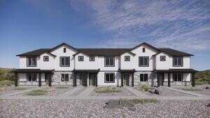 1656 S Wahweap Way, Washington, UT 84780