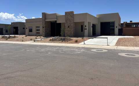 3322 S Guide Star Way, Hurricane, UT 84737