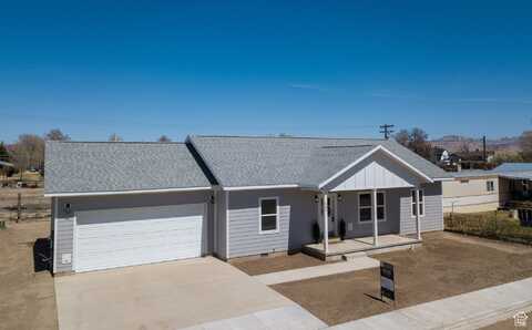 245 E TIDWELL, Green River, UT 84525