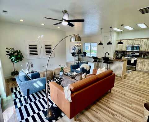 3659 S WOODED PARK, West Valley City, UT 84120