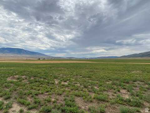 14700 N 10500 W, Malad City, ID 83252