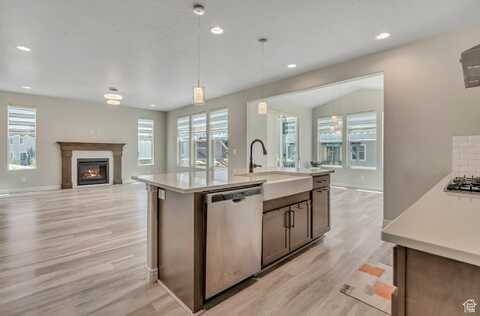 4689 W LACE WOOD S, West Jordan, UT 84084