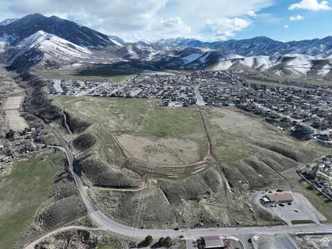 700 N MIDDLE CANYON RD. E, Tooele, UT 84074