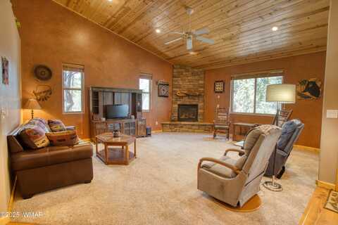 260 Cedar Breaks Avenue, Show Low, AZ 85901