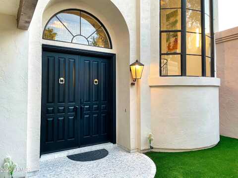 10113 E TOPAZ Drive, Scottsdale, AZ 85258