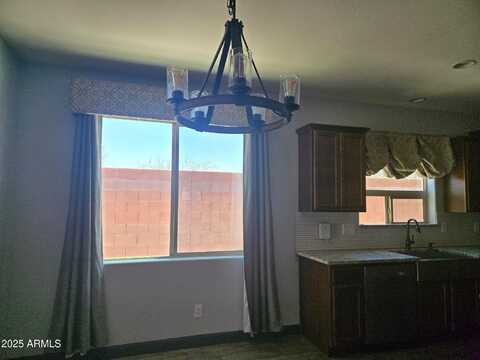 9302 W GEORGIA Avenue, Glendale, AZ 85305