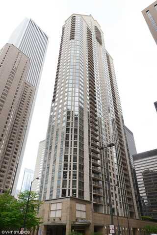 222 N. COLUMBUS Drive, Chicago, IL 60601