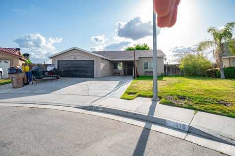 1017 Ivy Trae Lane, Bakersfield, CA 93307