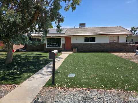 1005 Radcliffe Avenue, Bakersfield, CA 93305