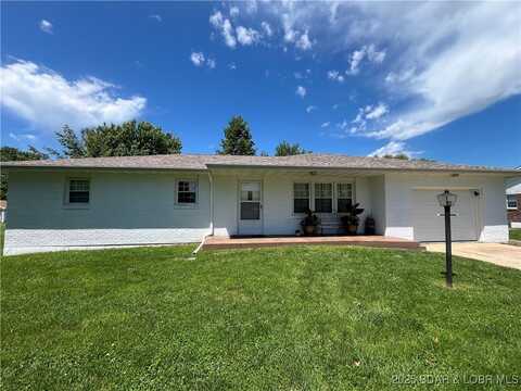 603 Third Street E, Stover, MO 65078