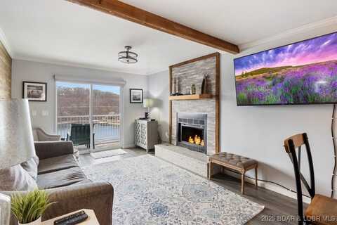 10 Wheel House Court, Lake Ozark, MO 65049