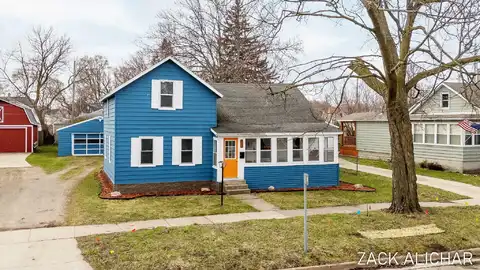 520 MONROE AVENUE, GRAND HAVEN, MI 49417