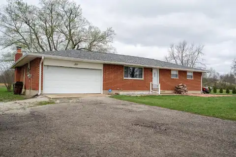 9130 S Palmer Road, New Carlisle, OH 45344