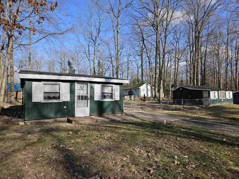 5352 Parklane, Harrison, MI 48625