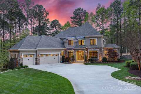 138 Great Point Drive, Mooresville, NC 28117