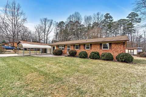 1665 26th Street NE, Hickory, NC 28601