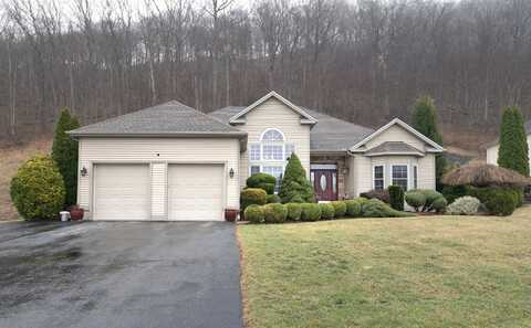 121 Sea Green Drive, Berlin, CT 06037