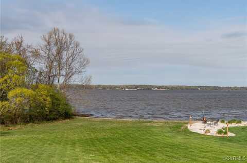 417 Farrar Landing, North Prince George, VA 23860